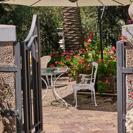 Santa Sofia - Italian Escape *